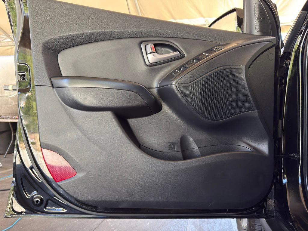 Used 2014 Hyundai Tucson SE FWD image 28