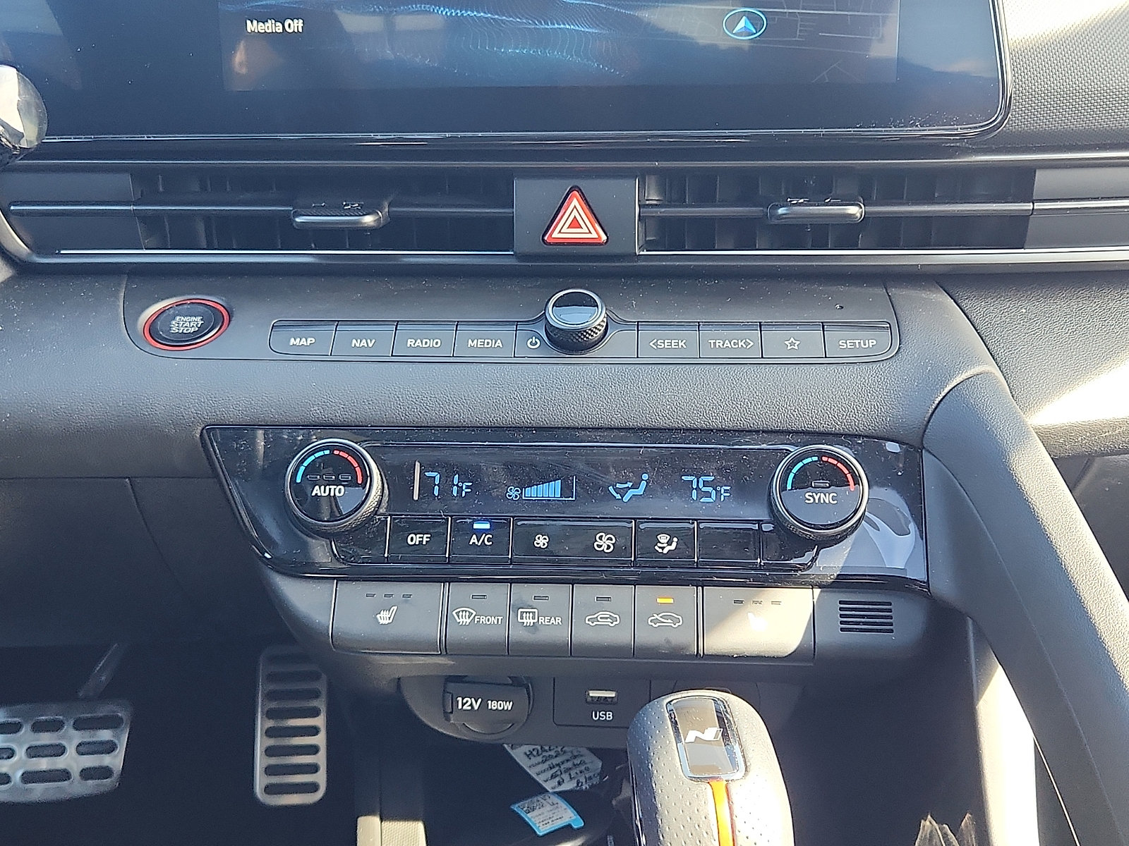 Certified 2025 Hyundai Elantra N Line FWD image 17