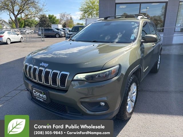 Used 2019 Jeep Cherokee Latitude w/ Popular Appearance Group AWD/4WD image 1