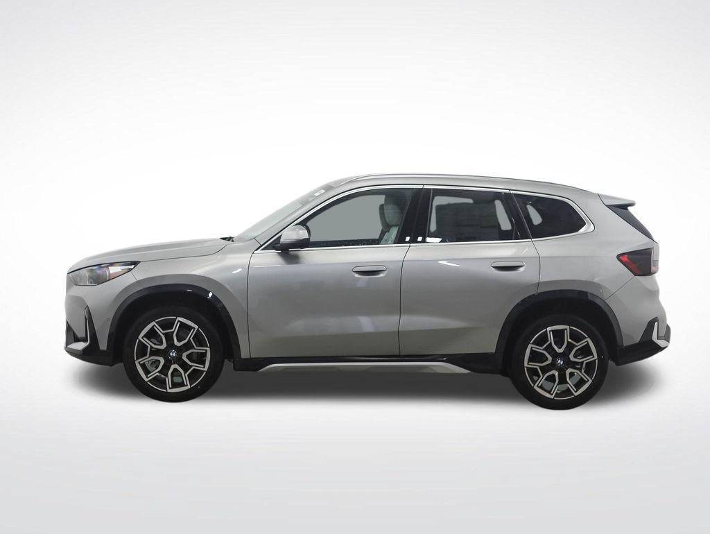 Used 2026 BMW X1 xDrive28i w/ Technology Package AWD/4WD image 2