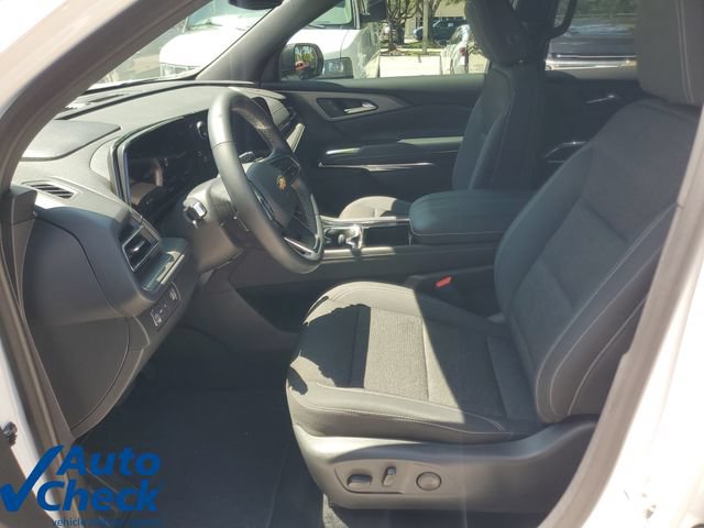 Used 2025 Chevrolet Traverse LT w/ Driver Confidence Package FWD image 19