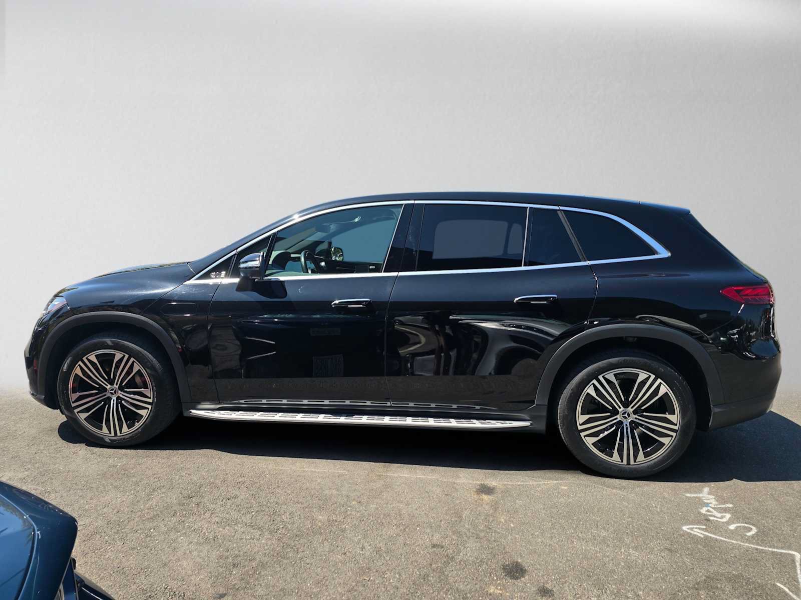 Certified 2024 Mercedes-Benz EQS 450+ 4MATIC SUV image 6