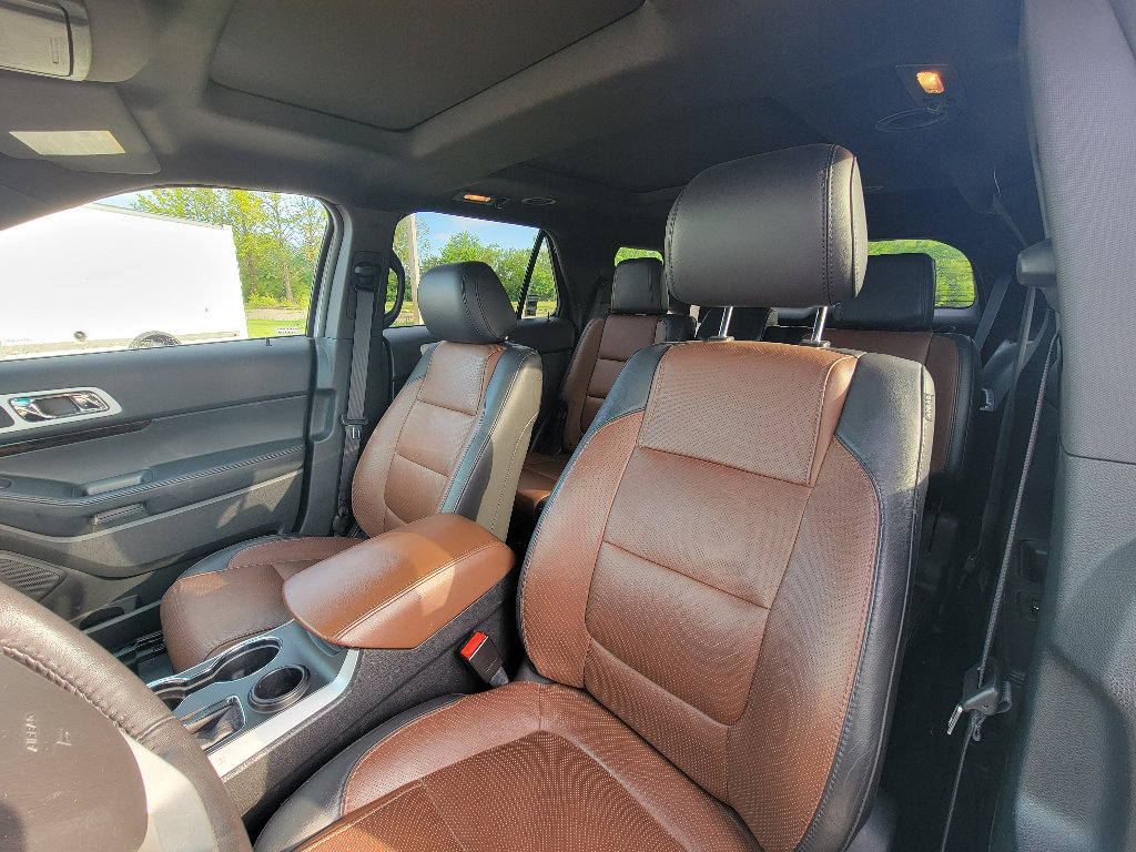 Used 2015 Ford Explorer Limited w/ Equipment Group 301A FWD image 10