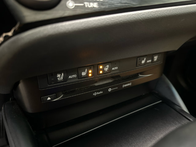 Used 2022 Lexus ES 350 w/ Premium Package FWD image 25