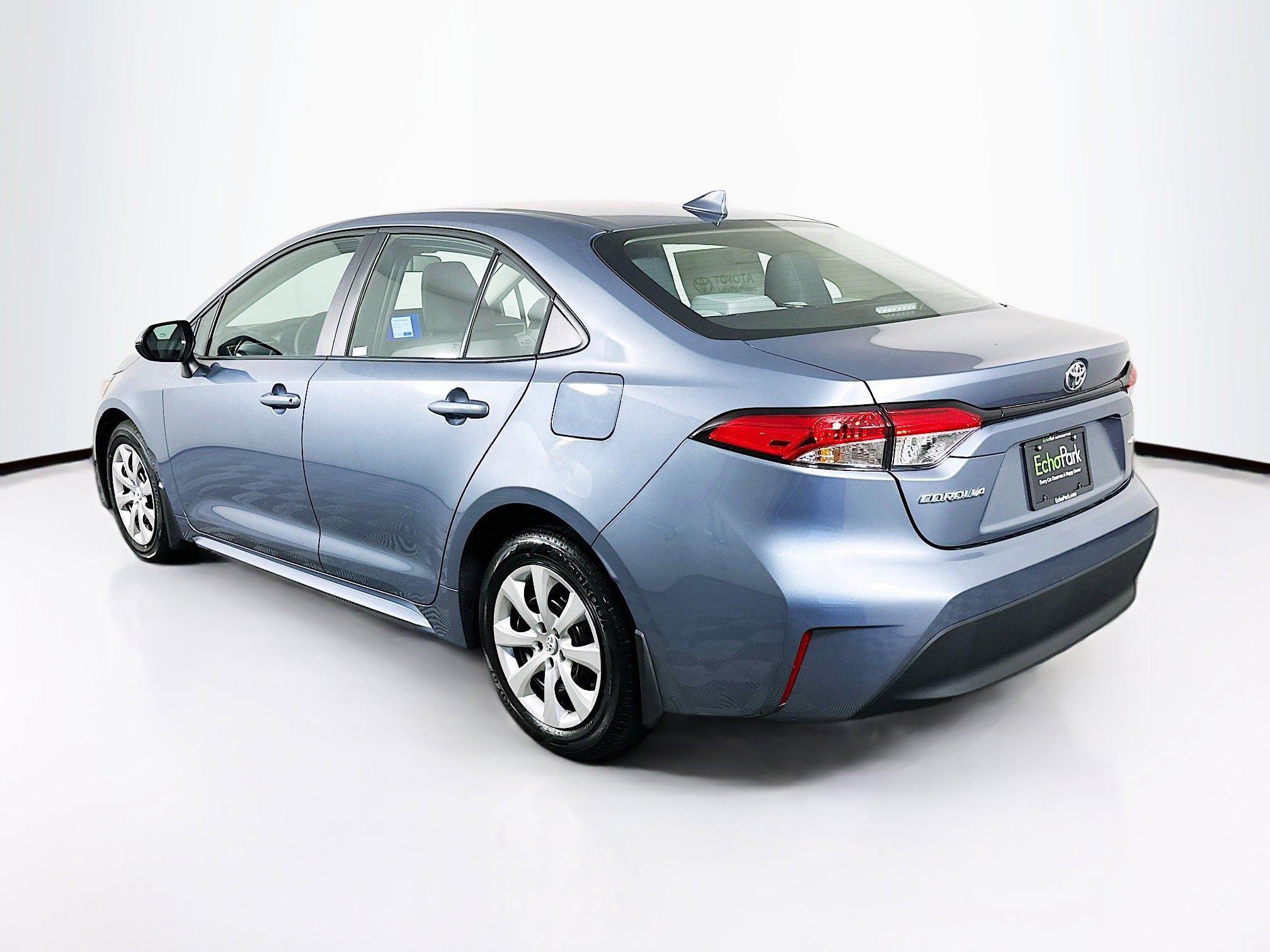 Used 2026 Toyota Corolla LE image 5