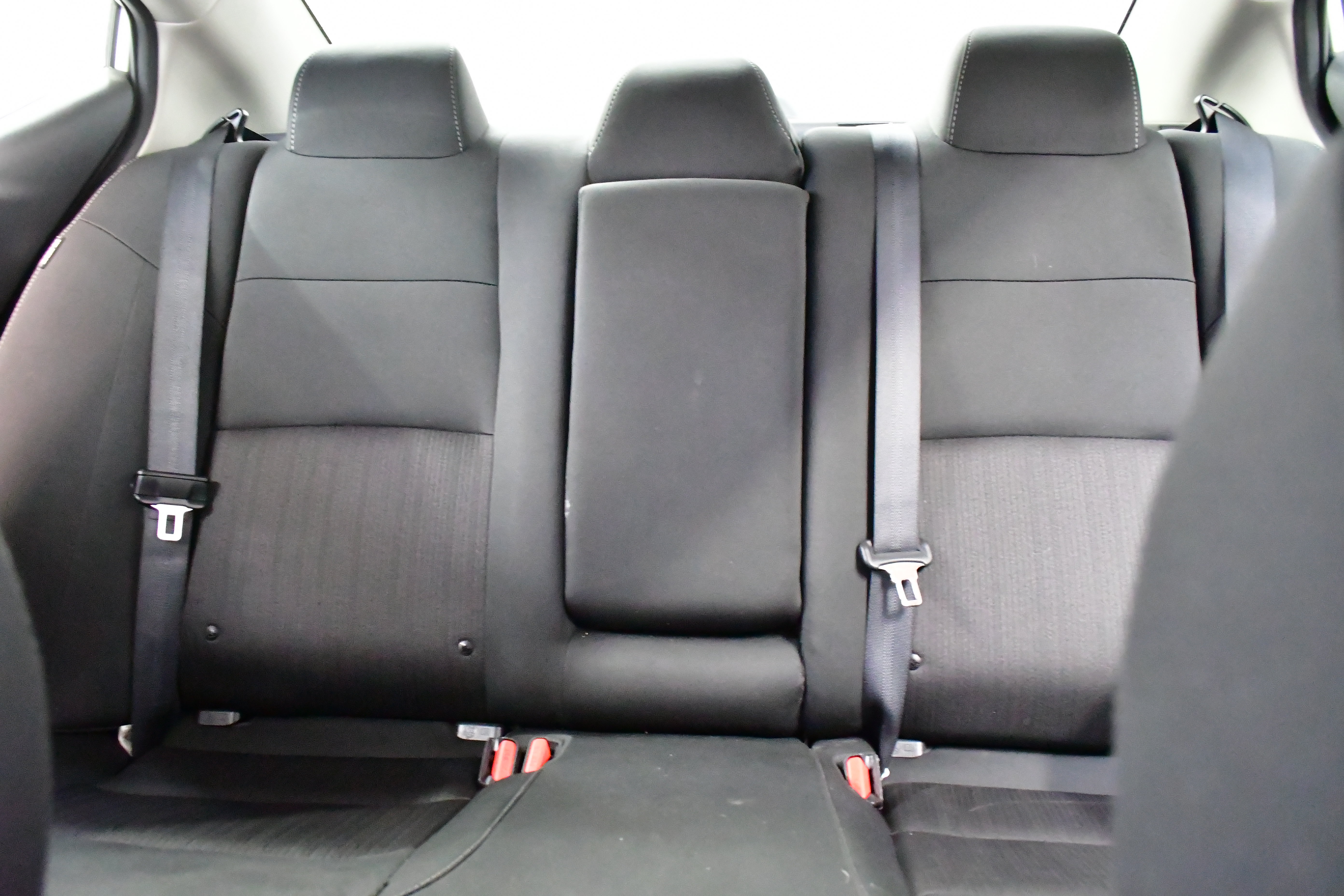 Used 2025 Nissan Altima 2.5 SV FWD image 13