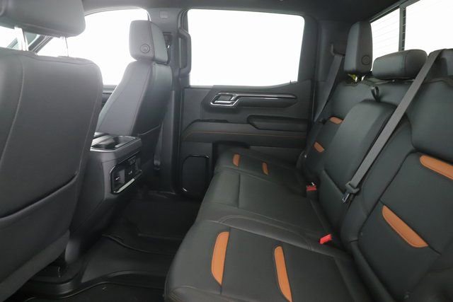 Used 2024 GMC Sierra 1500 AT4 w/ Technology Package image 28