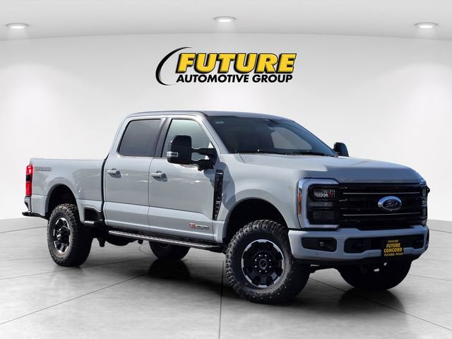 New 2026 Ford F350 Platinum w/ Tremor Off-Road Package