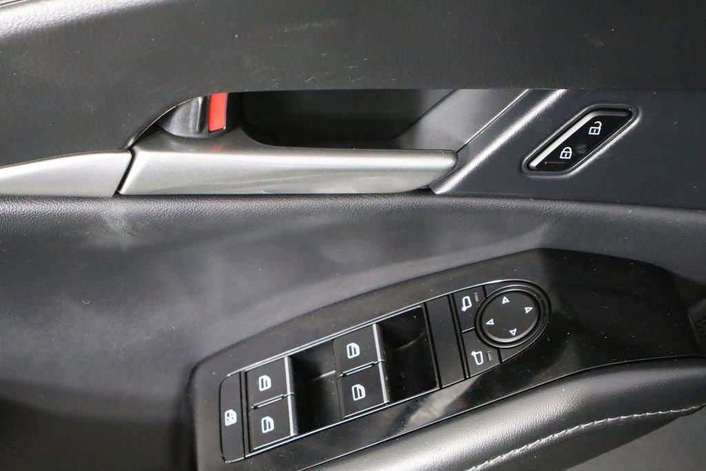 Used 2025 MAZDA CX-30 AWD 2.5 S w/ Select Sport Pkg image 14