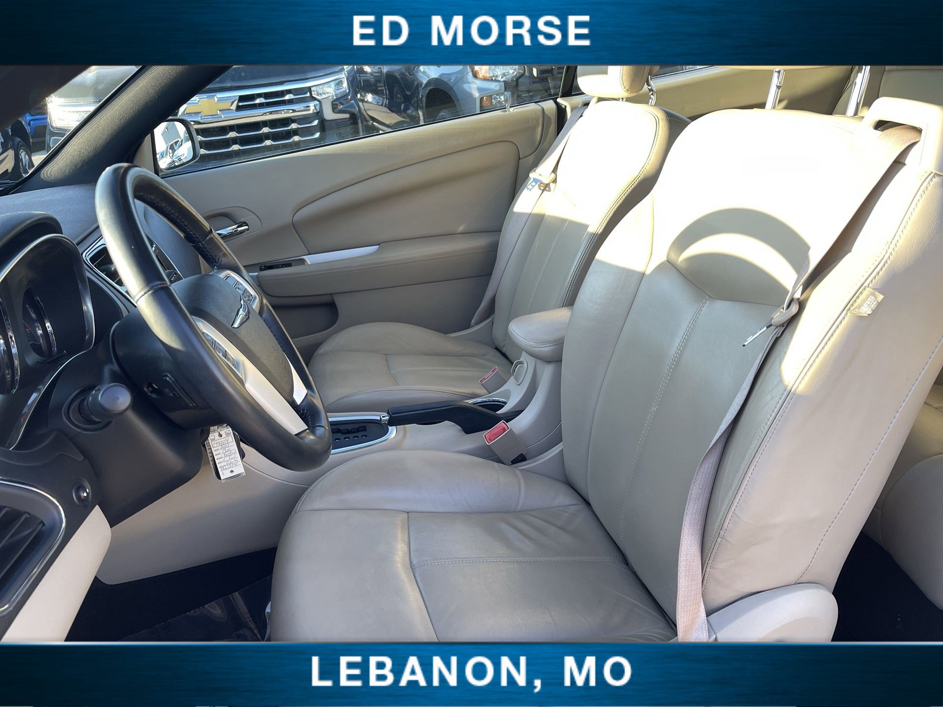 Used 2011 Chrysler 200 Limited image 17