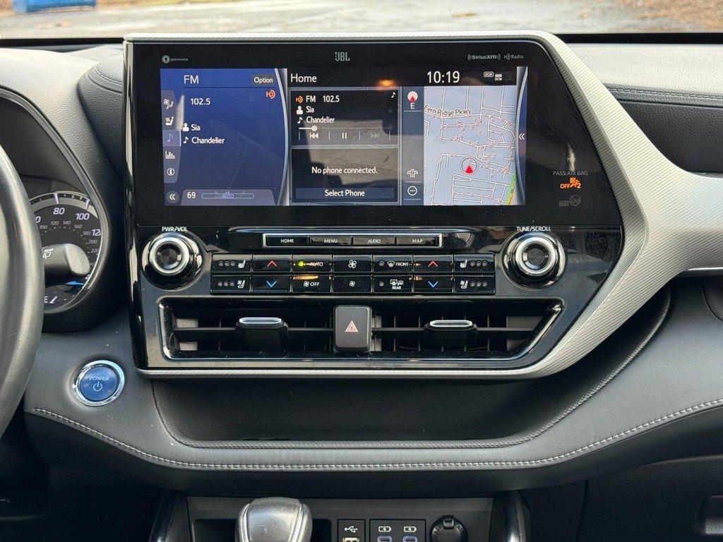 Used 2022 Toyota Highlander Platinum image 14