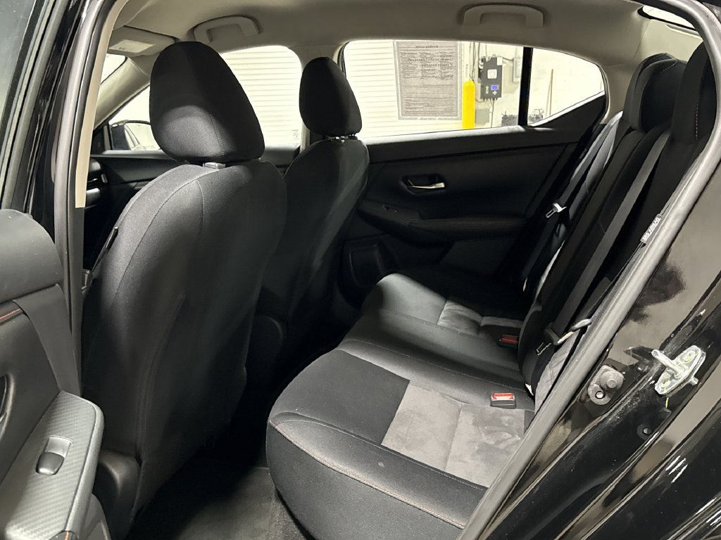 Used 2025 Nissan Sentra SR FWD image 22
