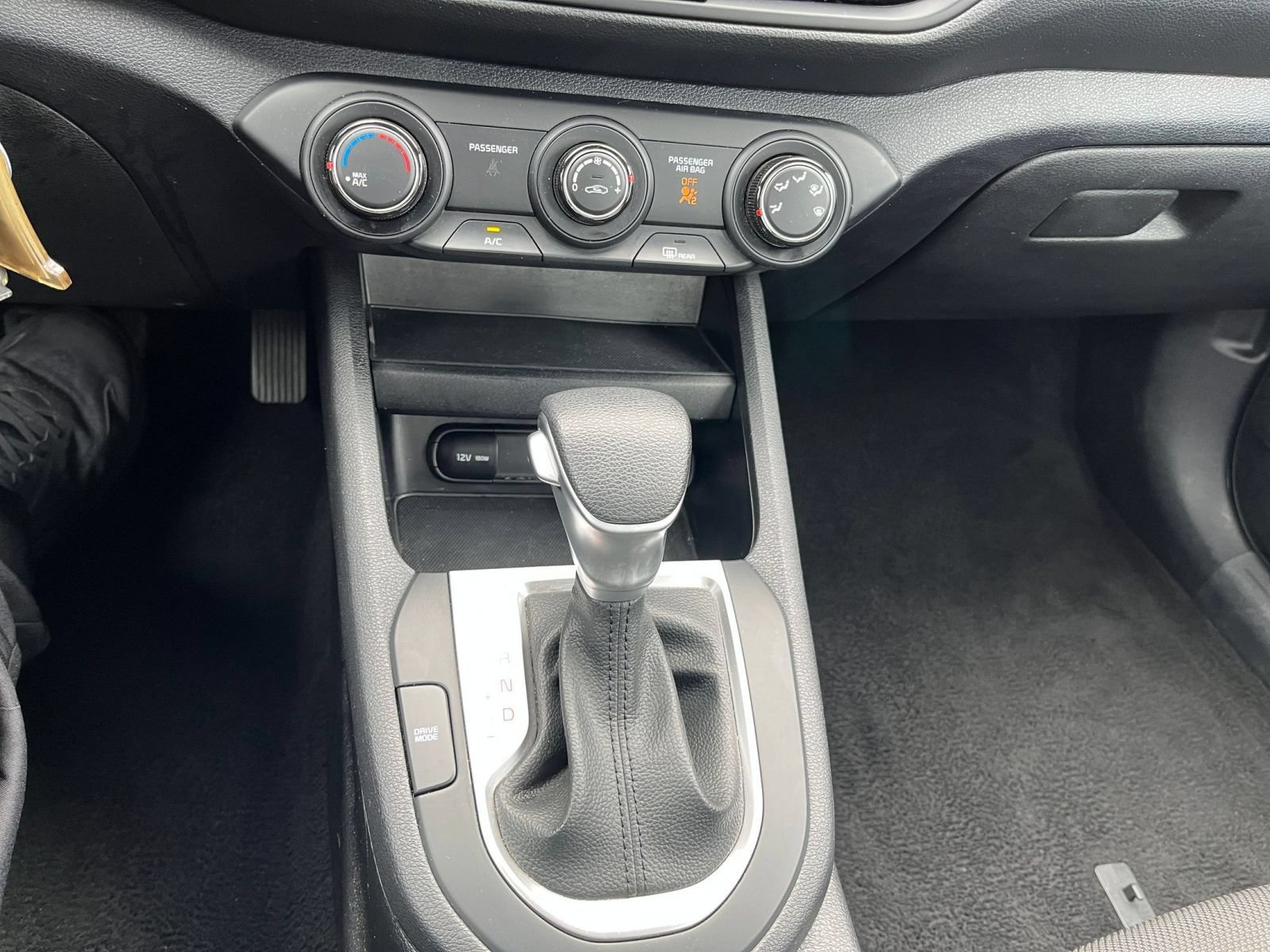 Used 2024 Kia Forte LXS FWD image 37