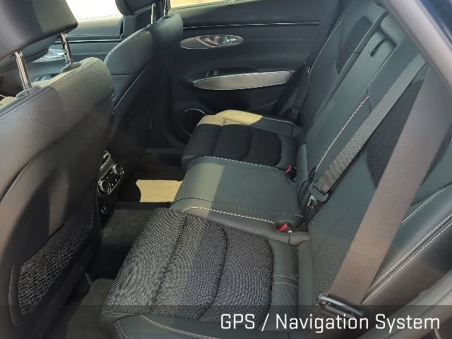 Used 2023 Genesis GV70 2.5T w/ Sport Prestige Package AWD/4WD image 11