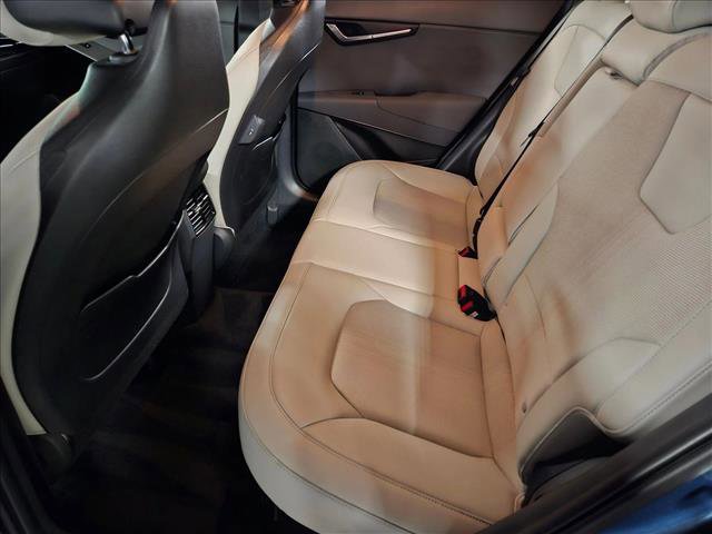 Used 2024 Kia Niro EX image 17
