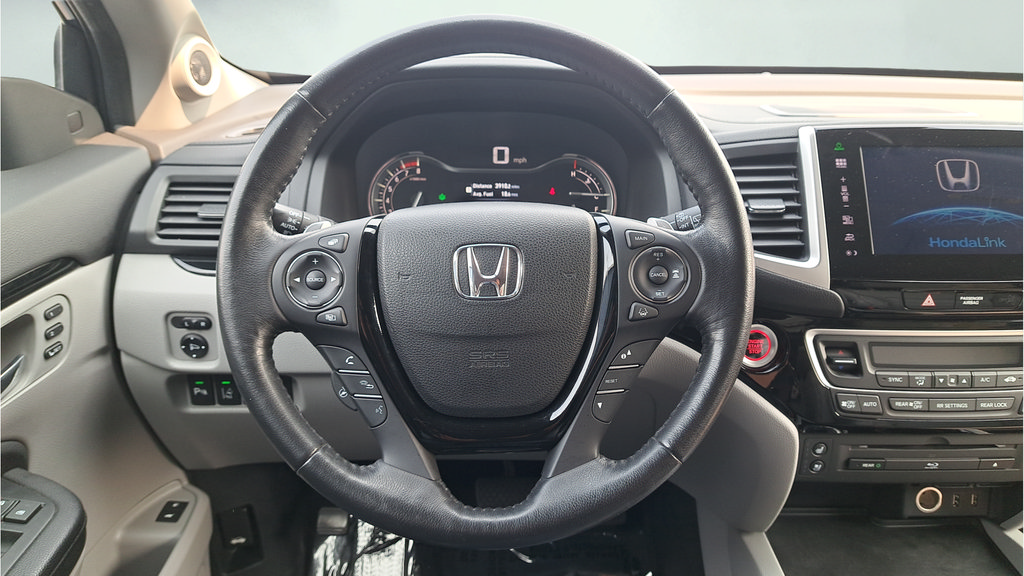 Used 2016 Honda Pilot Elite image 18