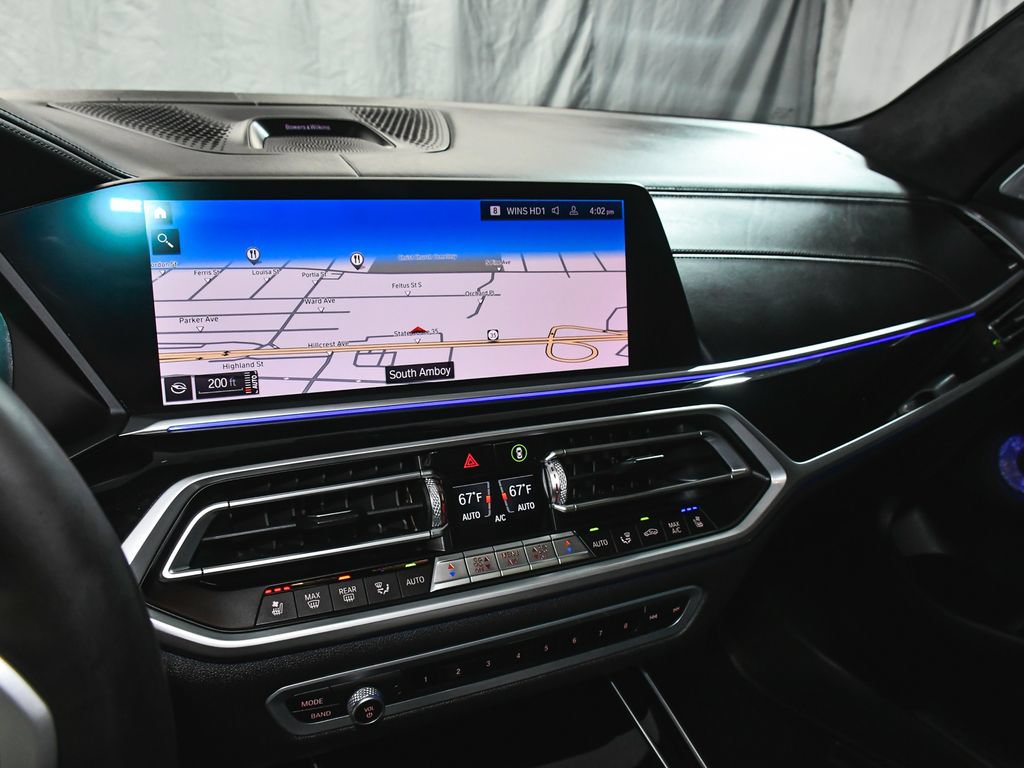 Used 2021 BMW X7 M50i w/ Dynamic Handling Package AWD/4WD image 49