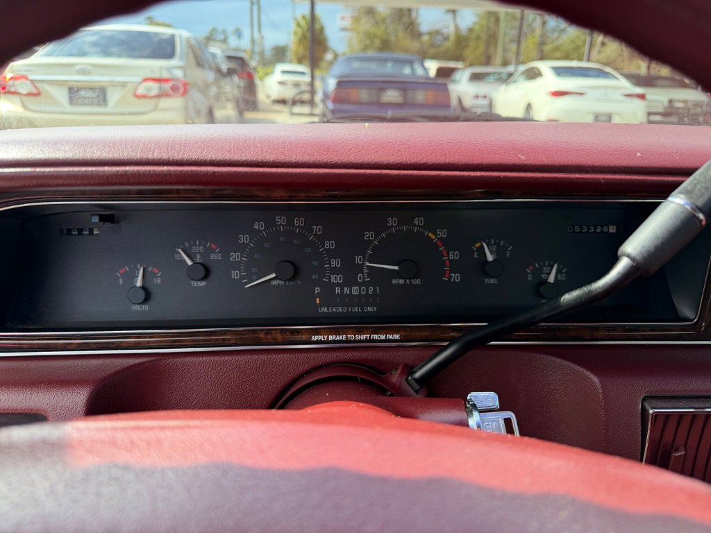 Used 1992 Buick Roadmaster Sedan image 9