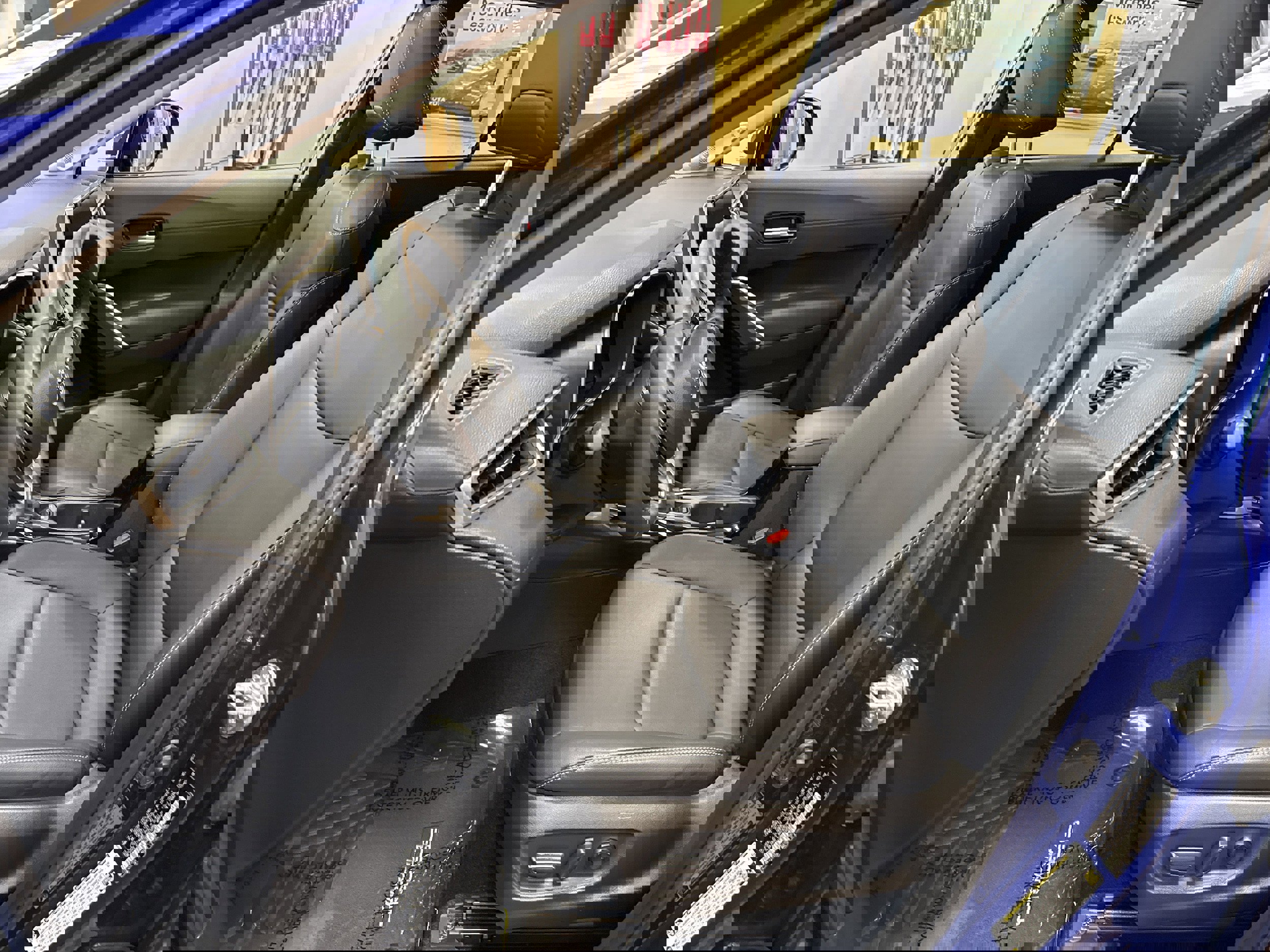 Used 2023 Toyota Corolla Cross XLE w/ Convenience Package image 42