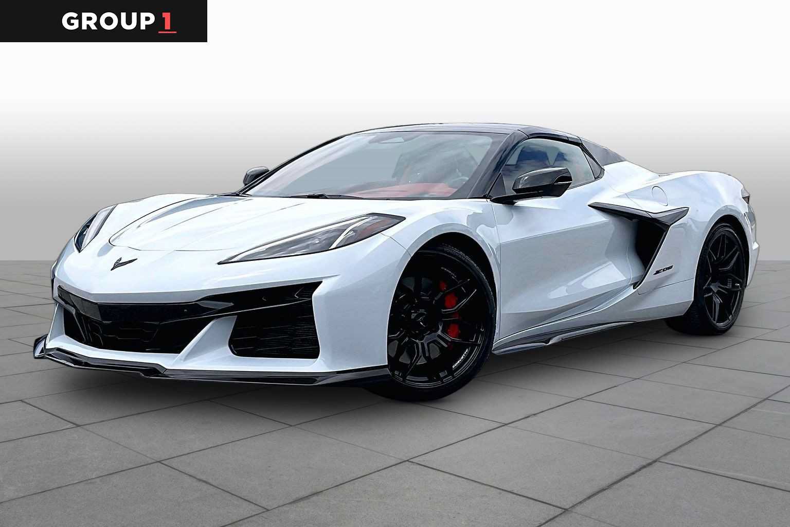 Used 2024 Chevrolet Corvette Z06 RWD image 1