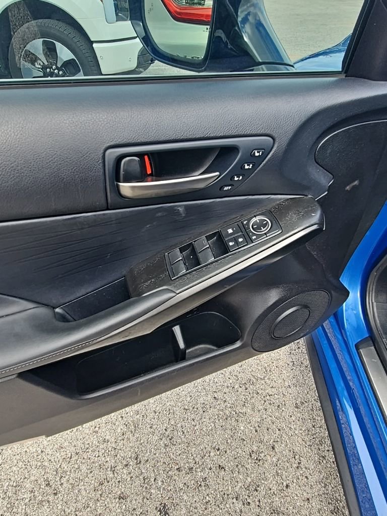 Used 2022 Lexus IS 300 w/ Premium Package image 11