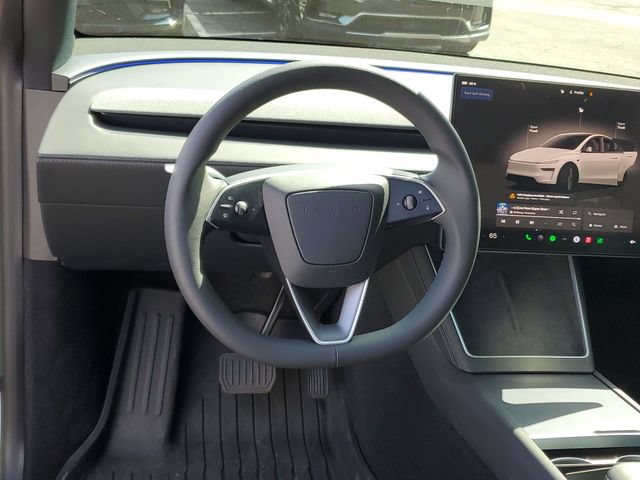 Used 2026 Tesla Model Y AWD image 11