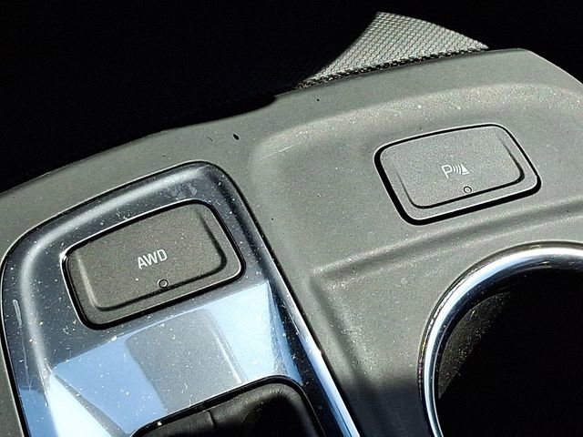 Certified 2024 Chevrolet Equinox LT w/ LPO, Floor Liner Package AWD/4WD image 25