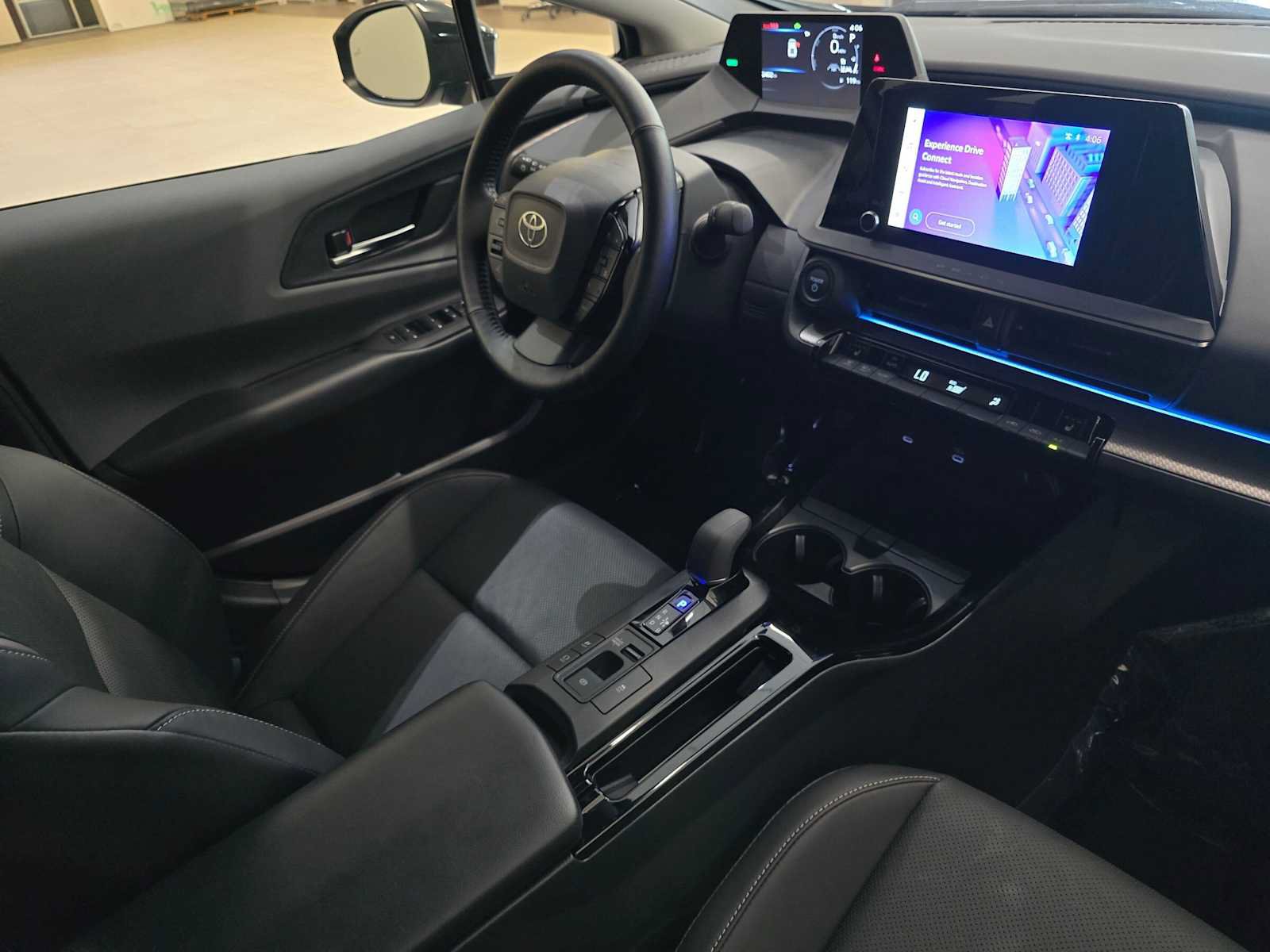 Certified 2024 Toyota Prius XLE AWD/4WD image 28