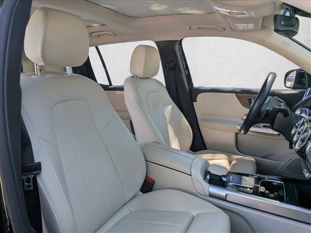 Used 2023 Mercedes-Benz GLB 250 image 18