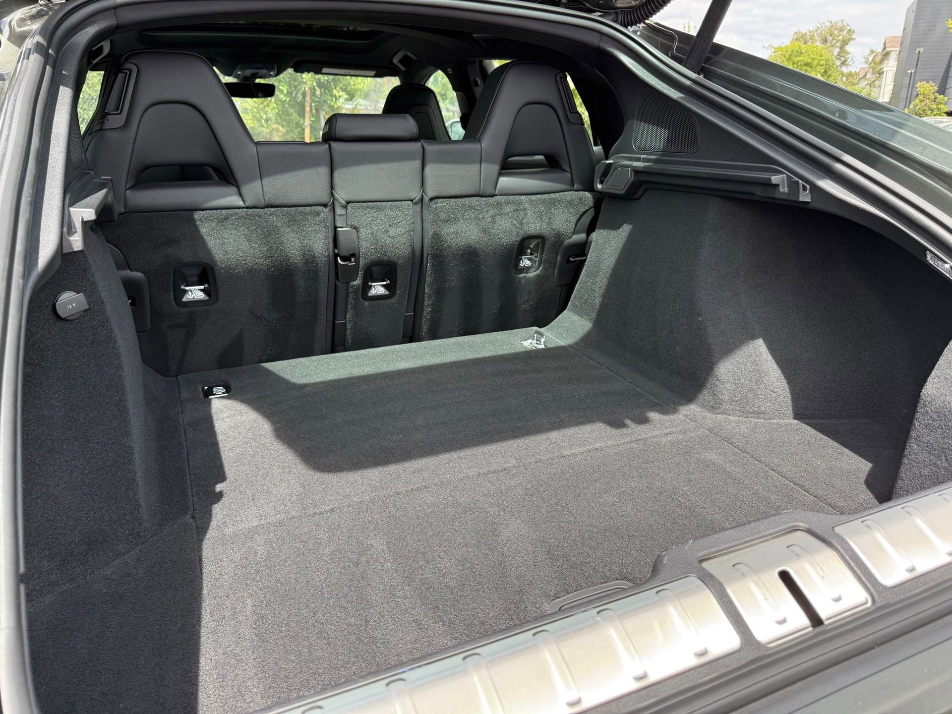 Used 2026 Porsche Panamera image 30
