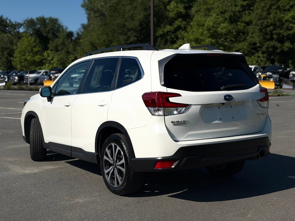 Used 2019 Subaru Forester Limited AWD/4WD image 4
