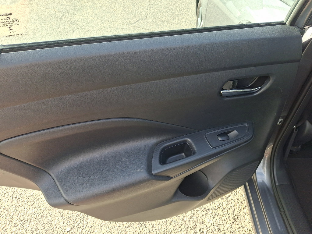 Used 2024 Nissan Versa SV FWD image 18