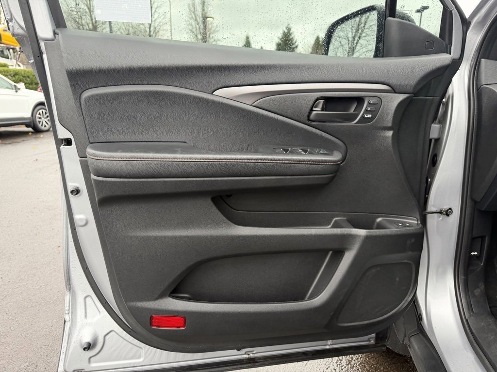 Certified 2022 Honda Passport TrailSport image 11