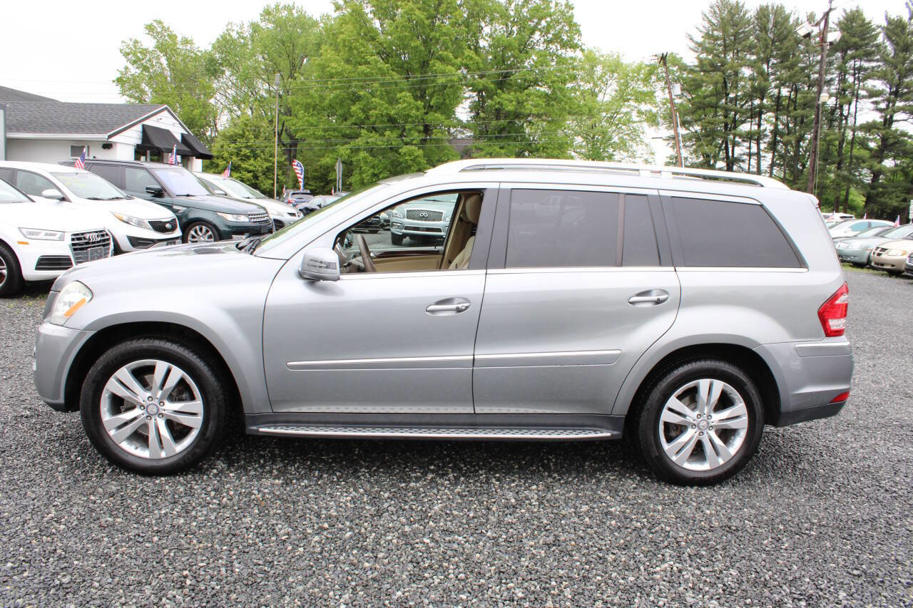 Used 2011 Mercedes-Benz GL 450 GL 450 4MATIC AWD 4dr SUV image 10