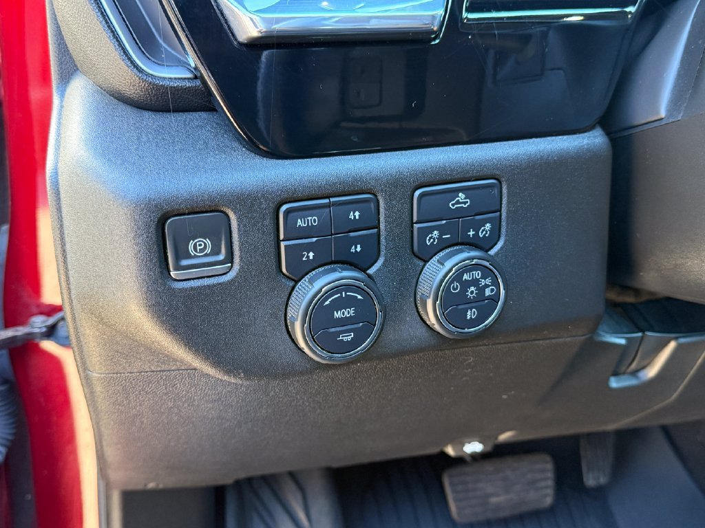 Certified 2024 Chevrolet Silverado 1500 RST AWD/4WD image 14