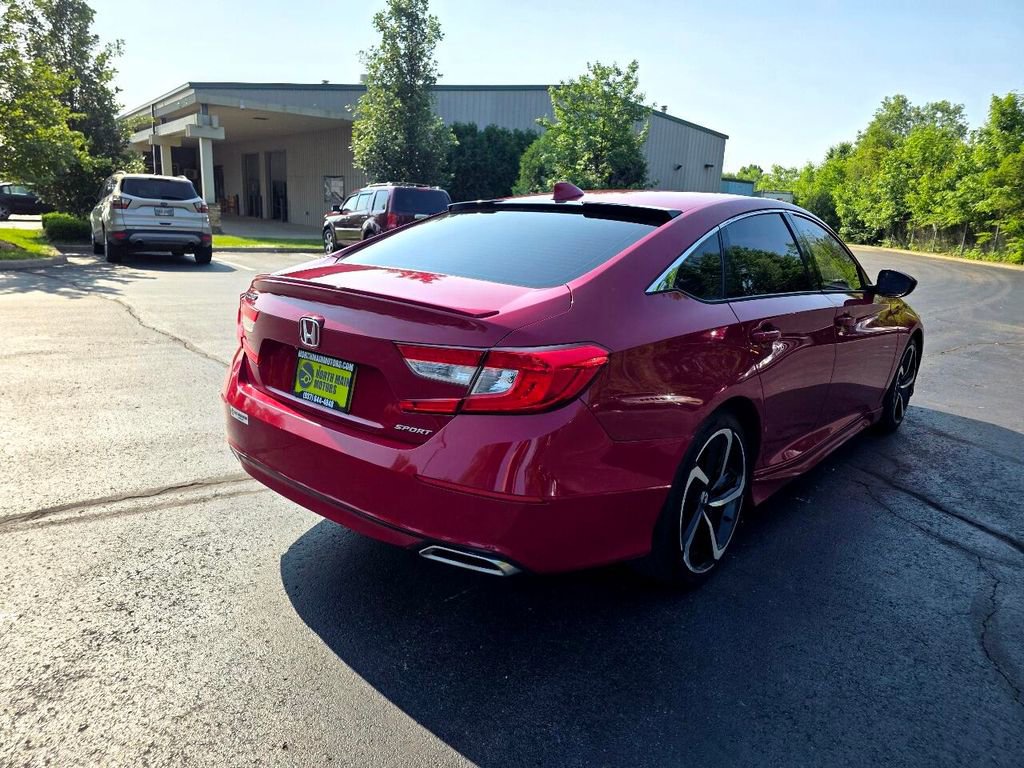 Used 2018 Honda Accord Sport image 9
