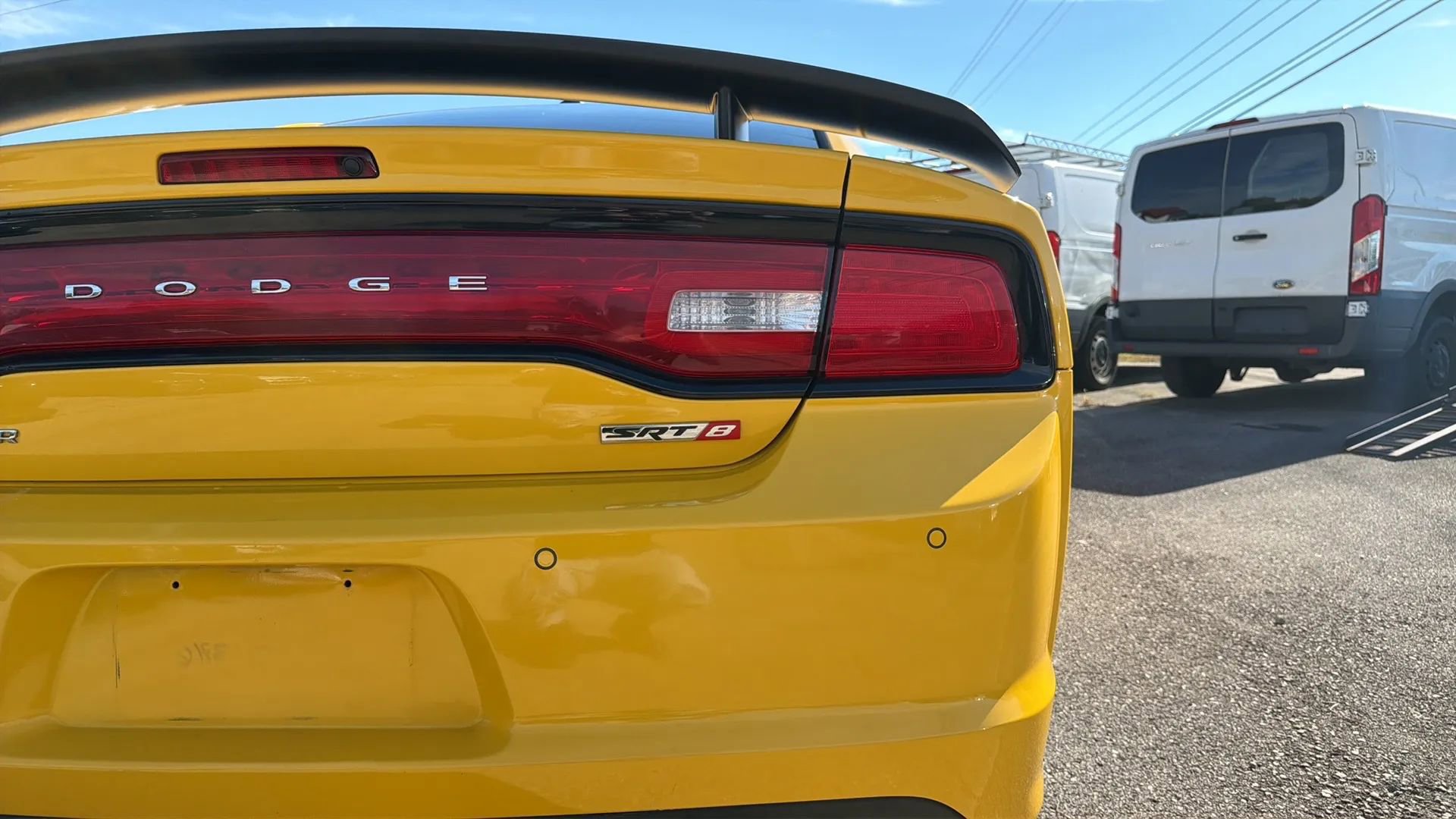 Used 2012 Dodge Charger SRT8 Super Bee w/ Driver Convenience Group II RWD image 9