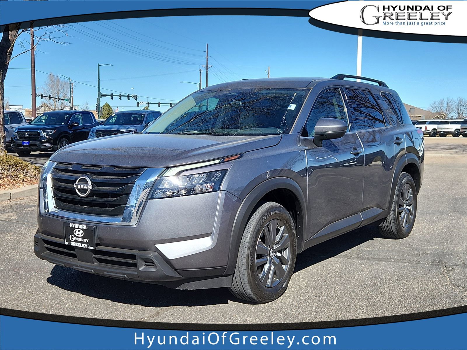 Used 2023 Nissan Pathfinder SV w/ Cargo Package image 1