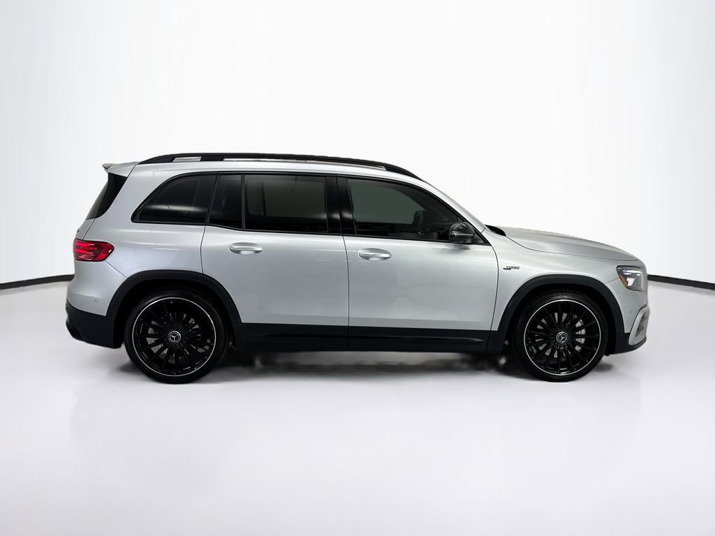 Used 2026 Mercedes-Benz GLB 35 AMG 4MATIC image 4