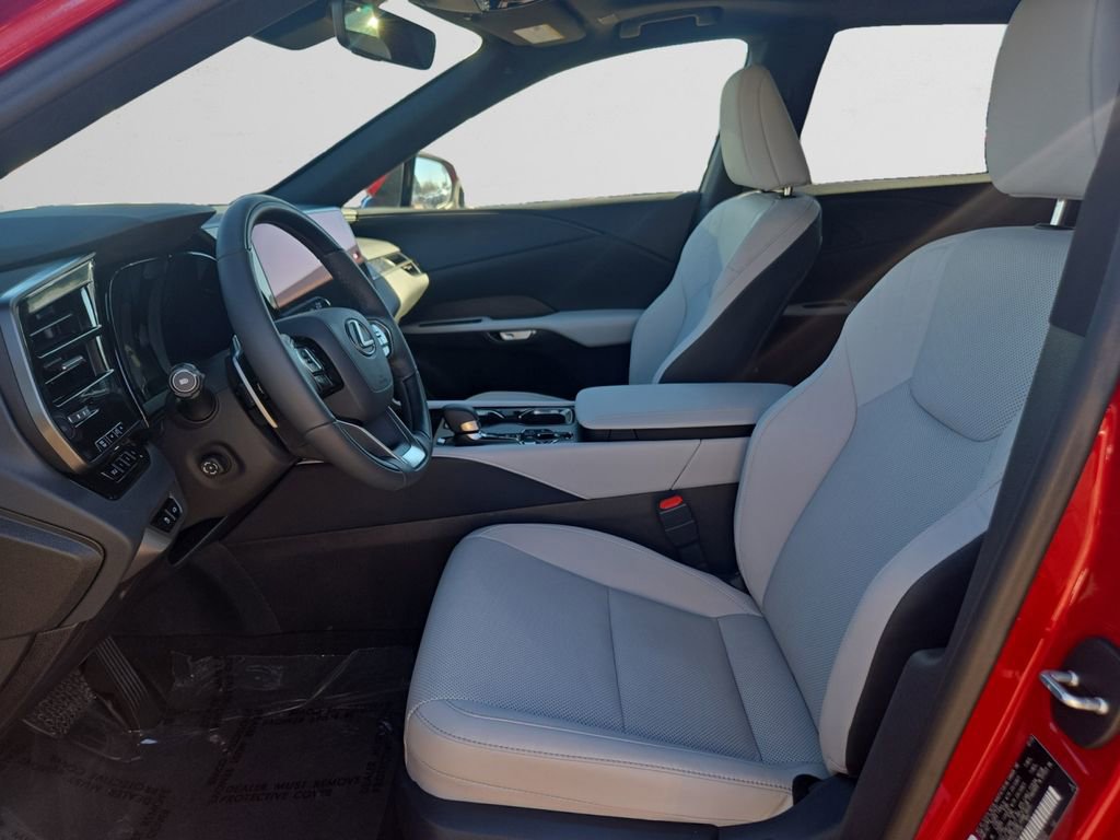 Used 2025 Lexus RX 350 Premium image 10