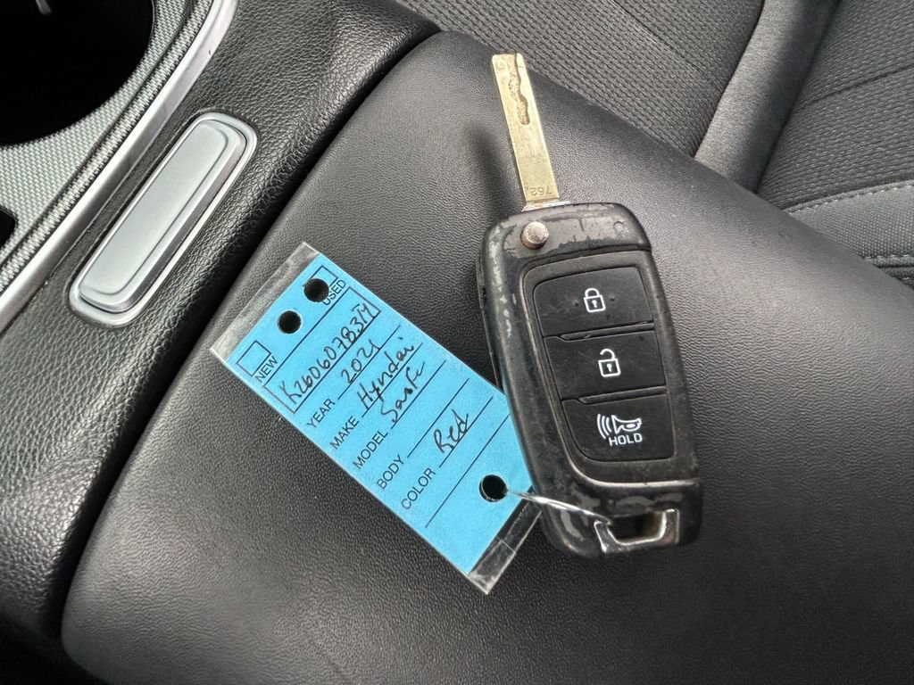 Used 2021 Hyundai Santa Fe SE FWD image 18