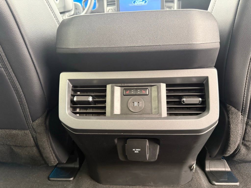 New 2025 Ford F250 Lariat w/ Lariat Ultimate Package AWD/4WD image 23