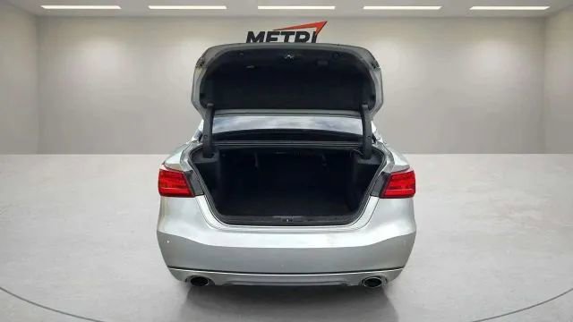 Used 2017 Nissan Maxima Platinum image 40