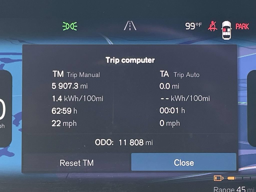 Used 2023 Volvo XC40 Recharge Ultimate w/ Protection Package Premier AWD/4WD image 16