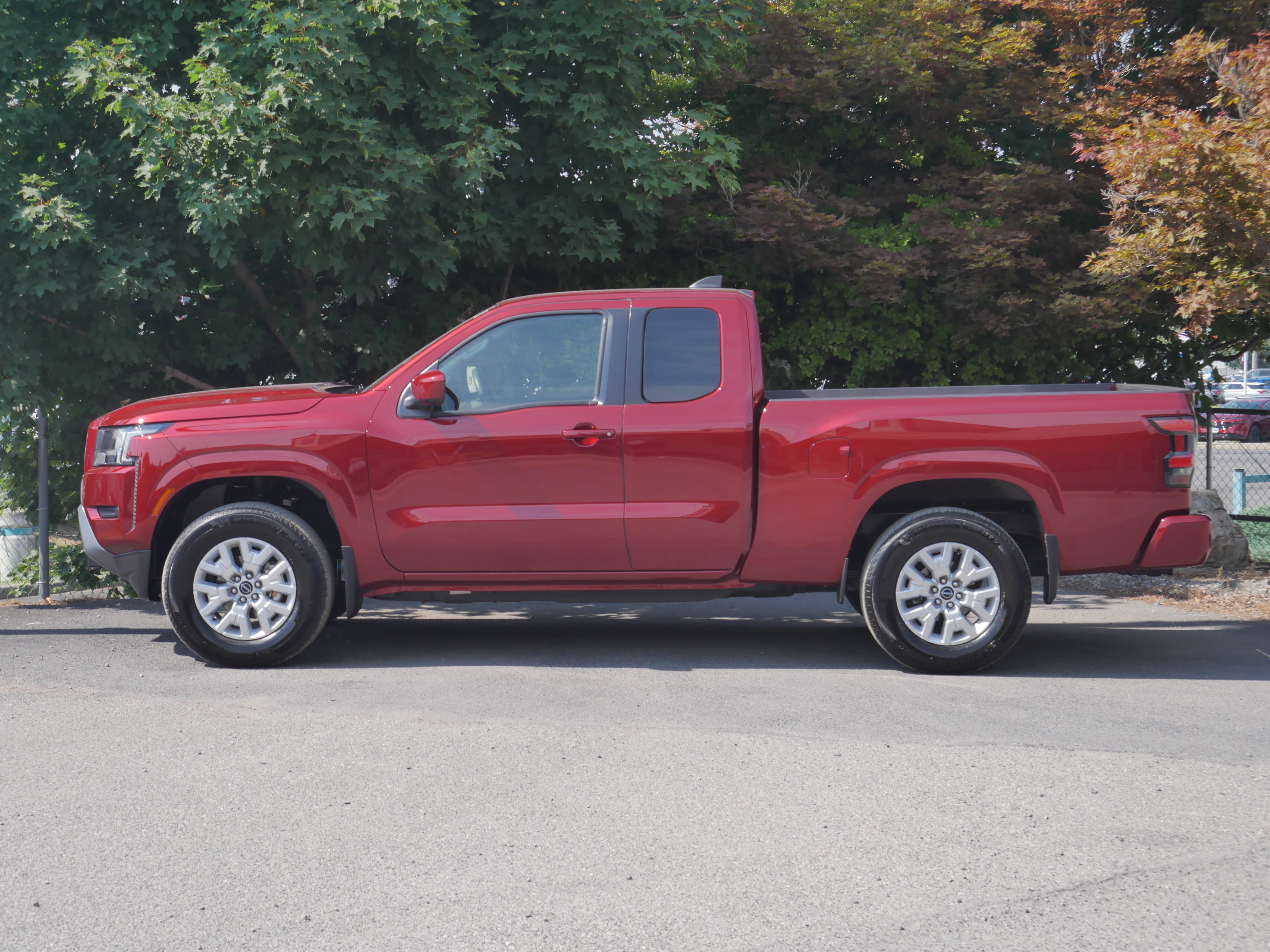 Certified 2023 Nissan Frontier SV w/ Technology Package AWD/4WD image 14