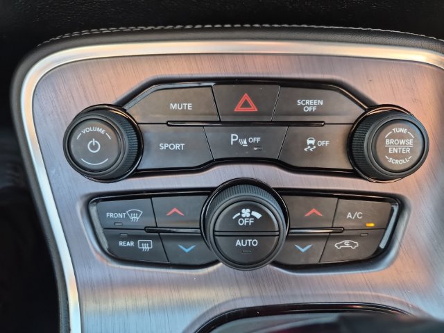Used 2018 Dodge Challenger R/T Plus RWD image 17