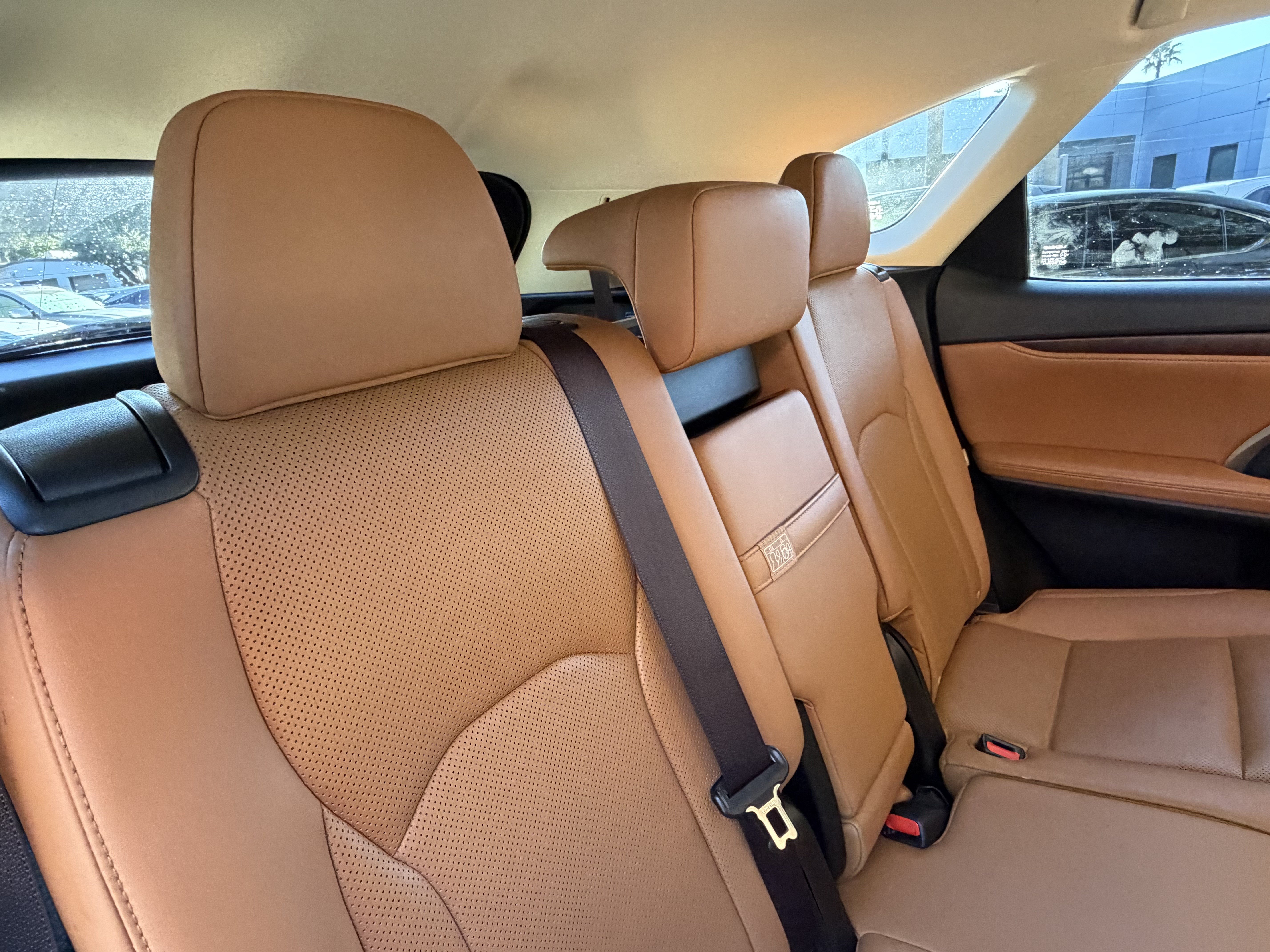 Used 2021 Lexus RX 350L FWD w/ Premium Package image 40