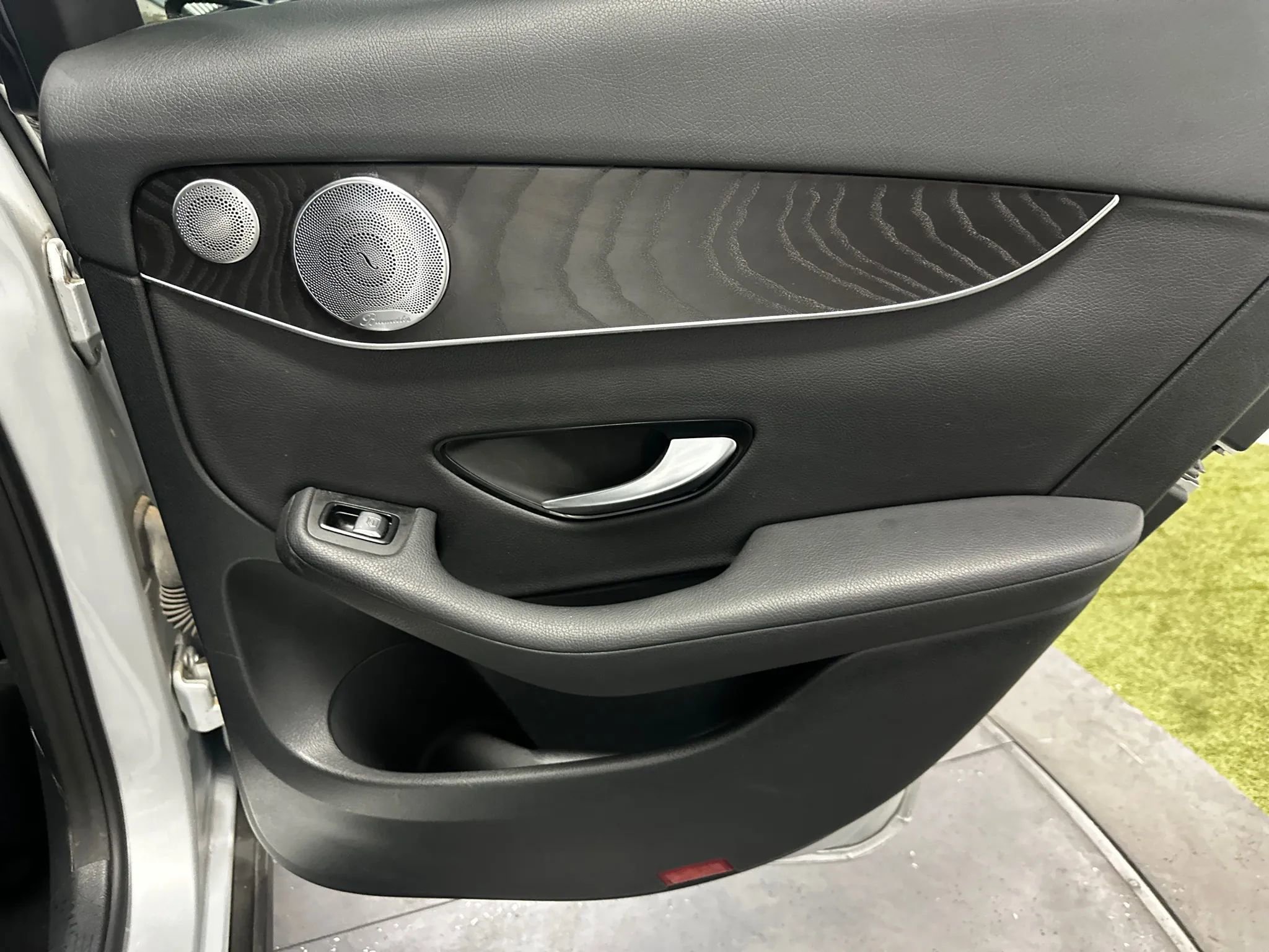 Used 2018 Mercedes-Benz GLC 300 4MATIC Coupe image 23