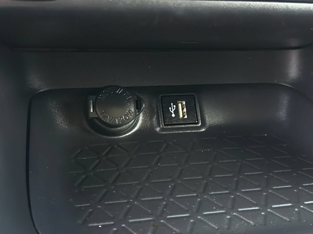 Used 2024 Toyota RAV4 XLE w/ Weather Package AWD/4WD image 29