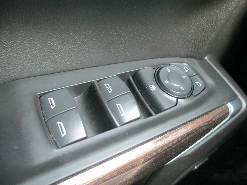 Used 2020 Chevrolet Silverado 1500 RST w/ All-Star Edition image 22